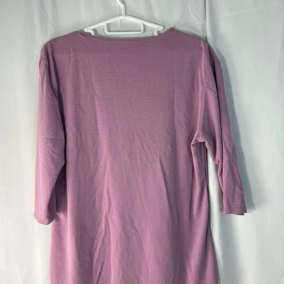Elegant Mauve Long Sleeve V-Neck Top - Picture 10 of 13